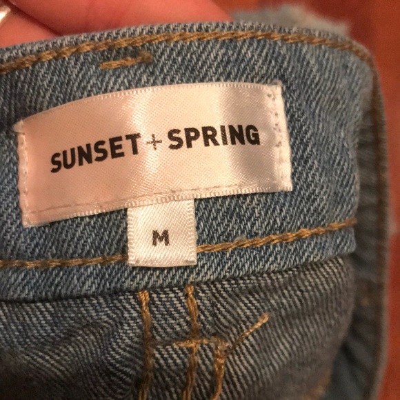 Patched denim skirt - Picture 4 of 4